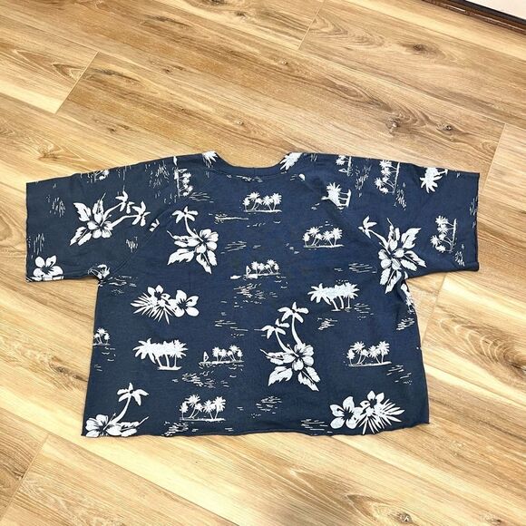 MONROW Blue Tropical Print Top Size Large - Picture 3 of 8